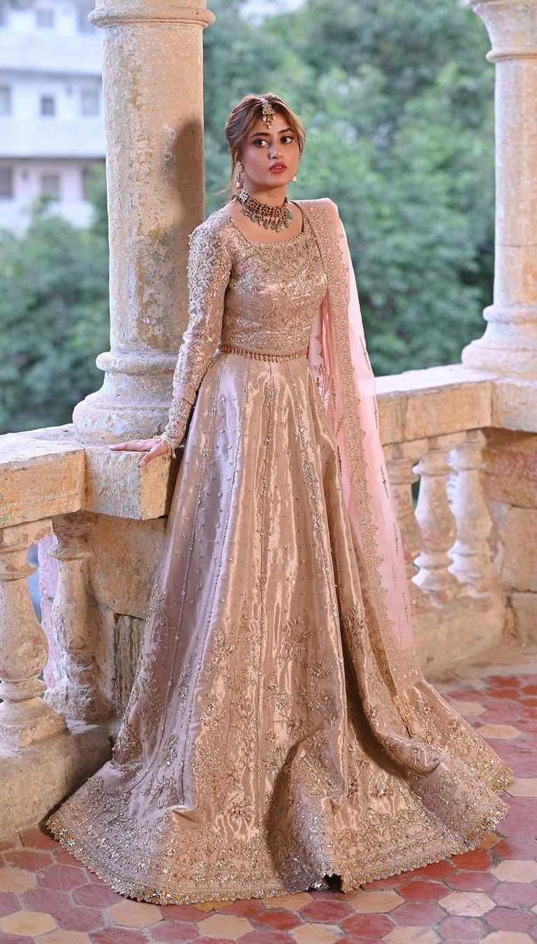 Glamour Evenings – Style Statement by Fatima