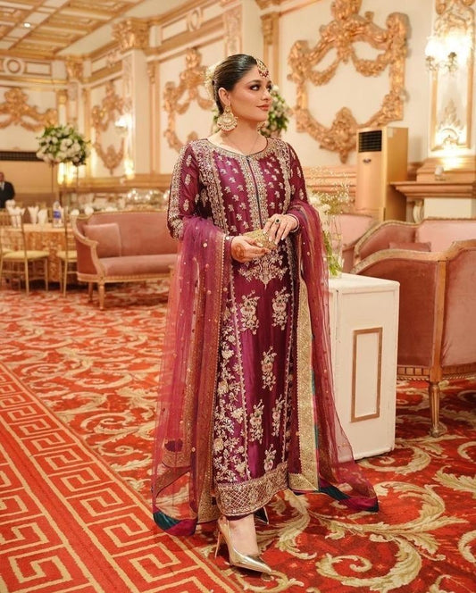 Chic Soirée — Style Statement by Fatima