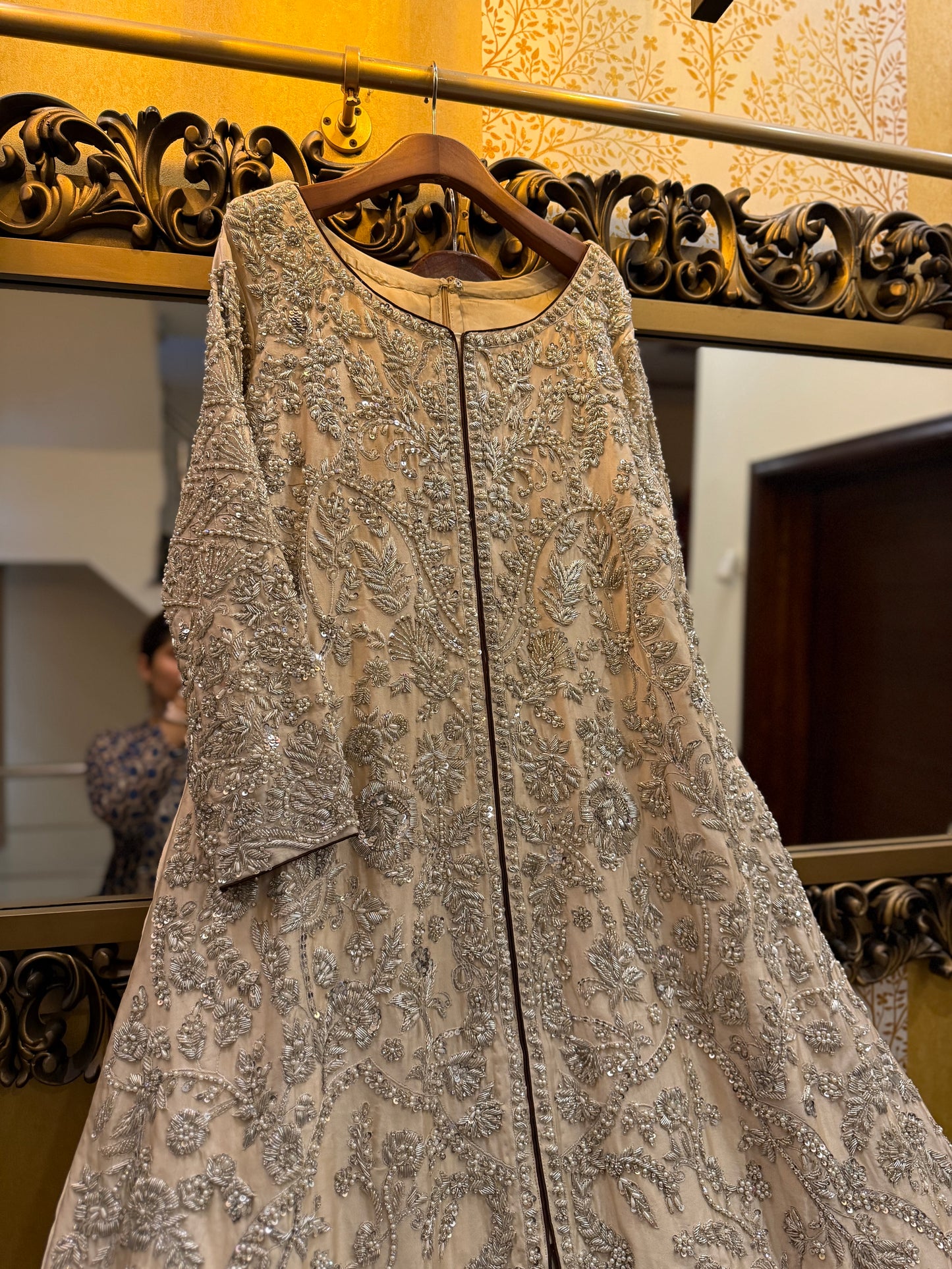 Golden Aura-Style Statement By Fatima