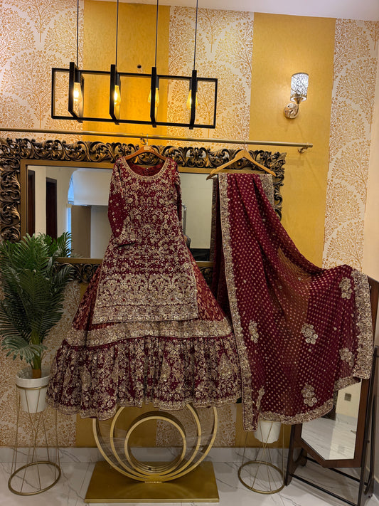 Bridal lehnga with gold antique embroidery
